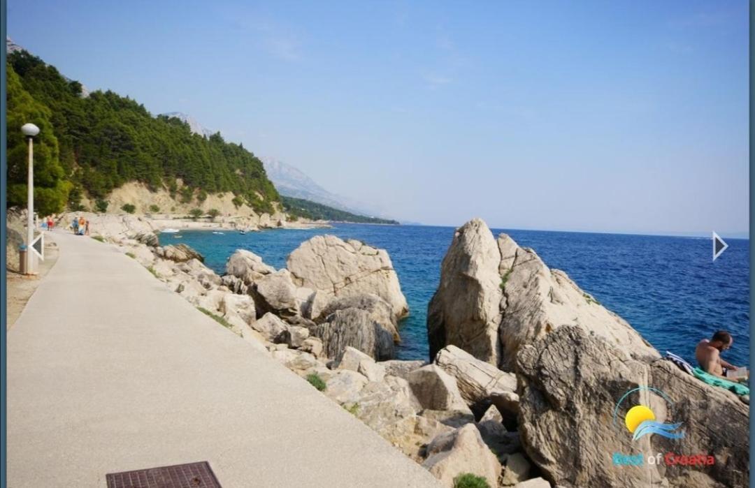 Apartmani Mares - 20 M From The Beach Brela Dış mekan fotoğraf