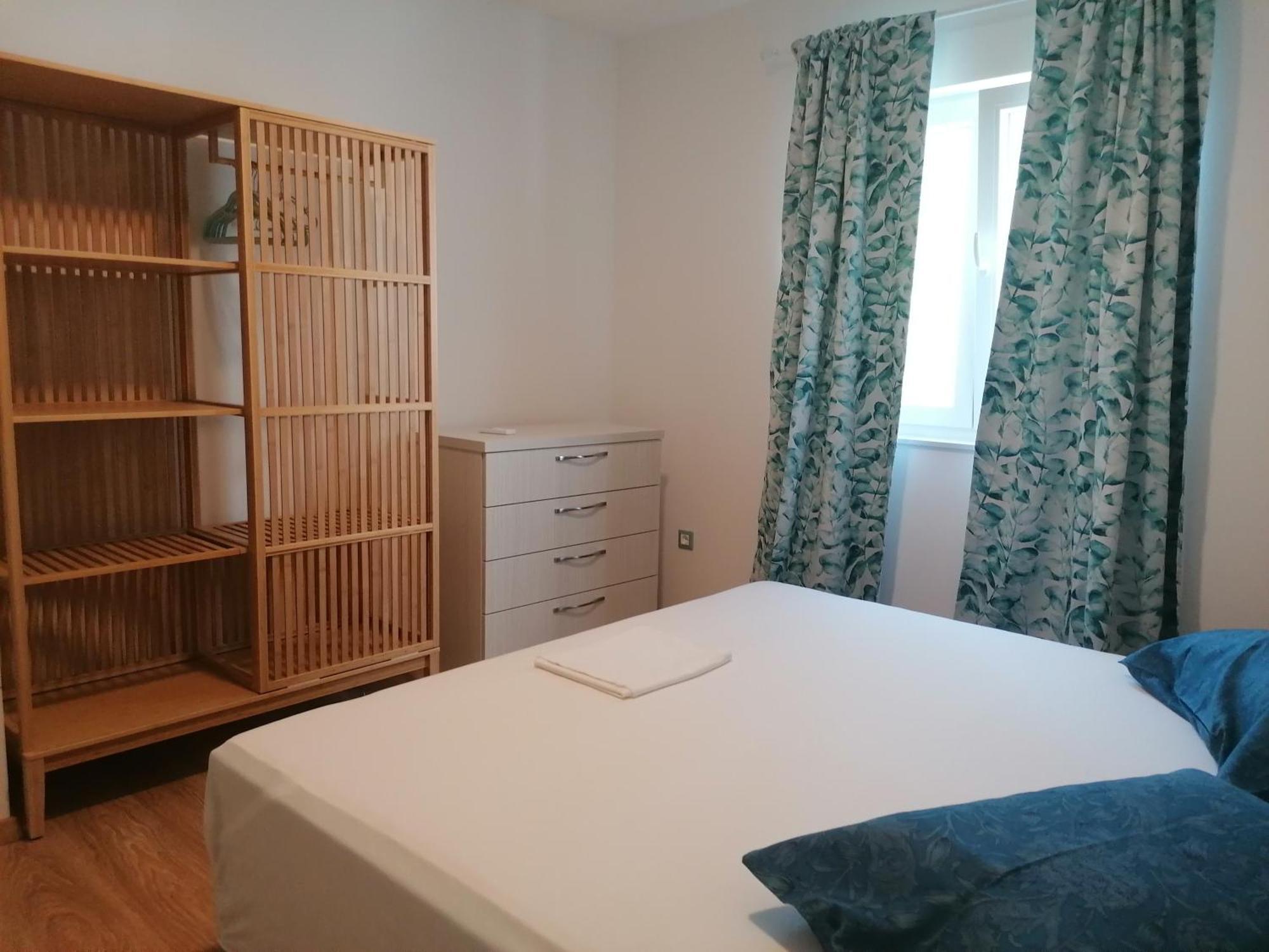 Apartmani Mares - 20 M From The Beach Brela Dış mekan fotoğraf