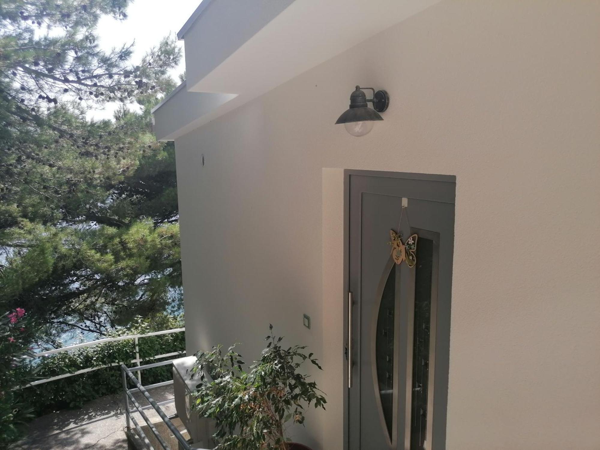 Apartmani Mares - 20 M From The Beach Brela Dış mekan fotoğraf